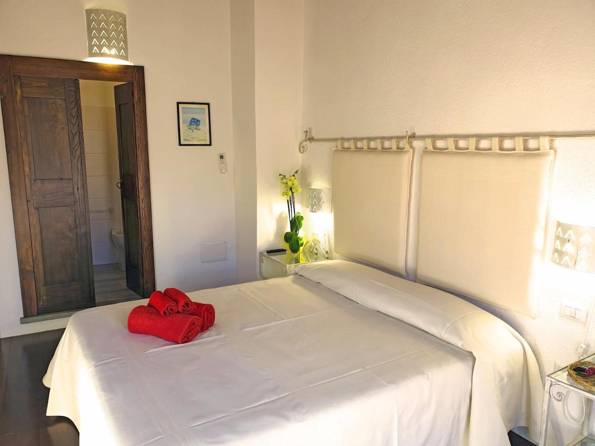 The Templars Guesthouse Santu Lussurgiu Kültér fotó