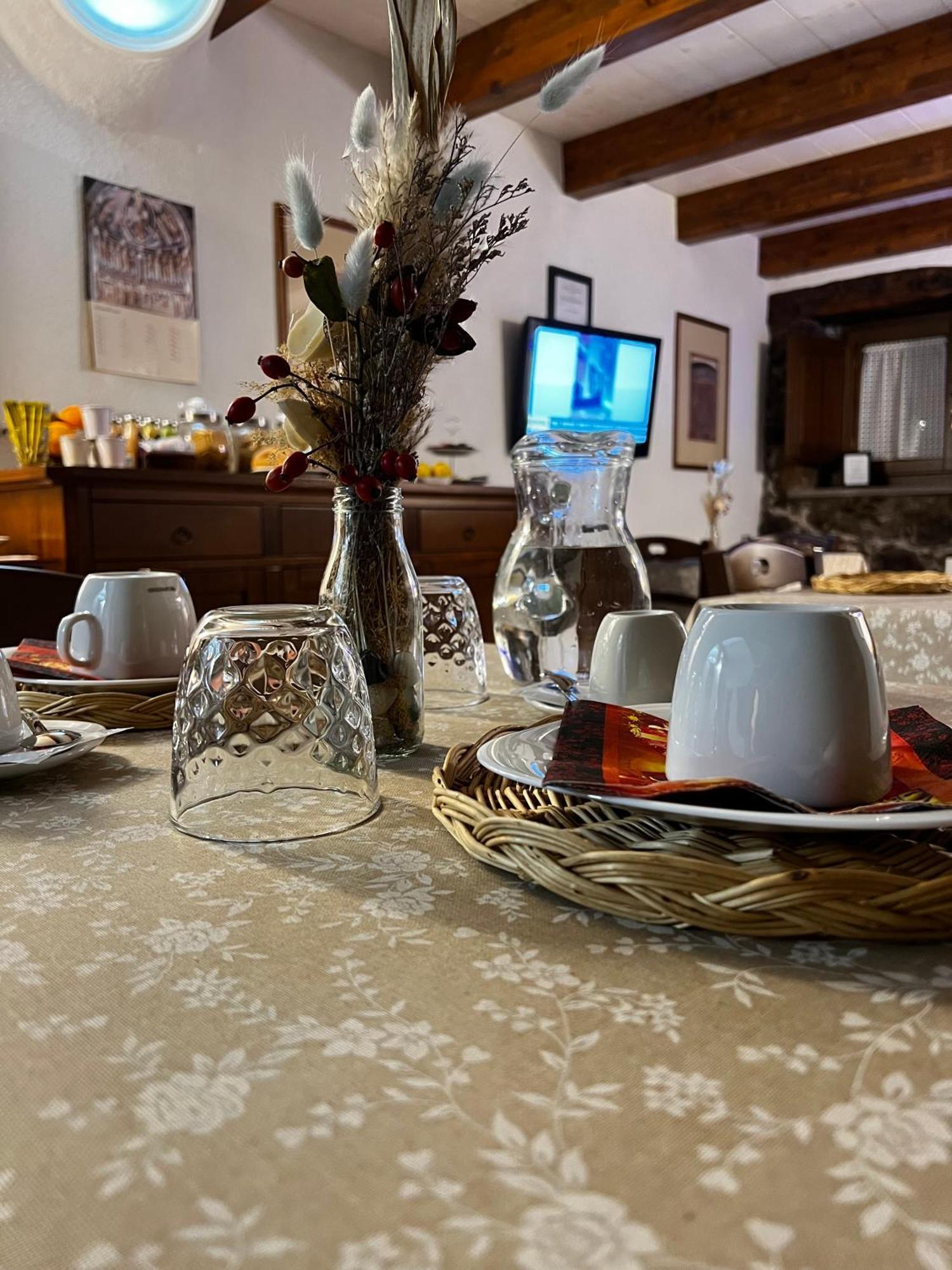 The Templars Guesthouse Santu Lussurgiu Kültér fotó